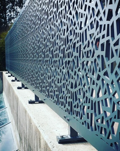 Richtig gute Projekte entstehen selten allein. Hinter jeder Fassade, jedem Geländer und jedem individuellen Bauteil steh...
